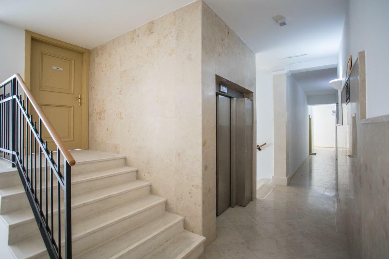 Millennium Suite Balatonfured Luaran gambar